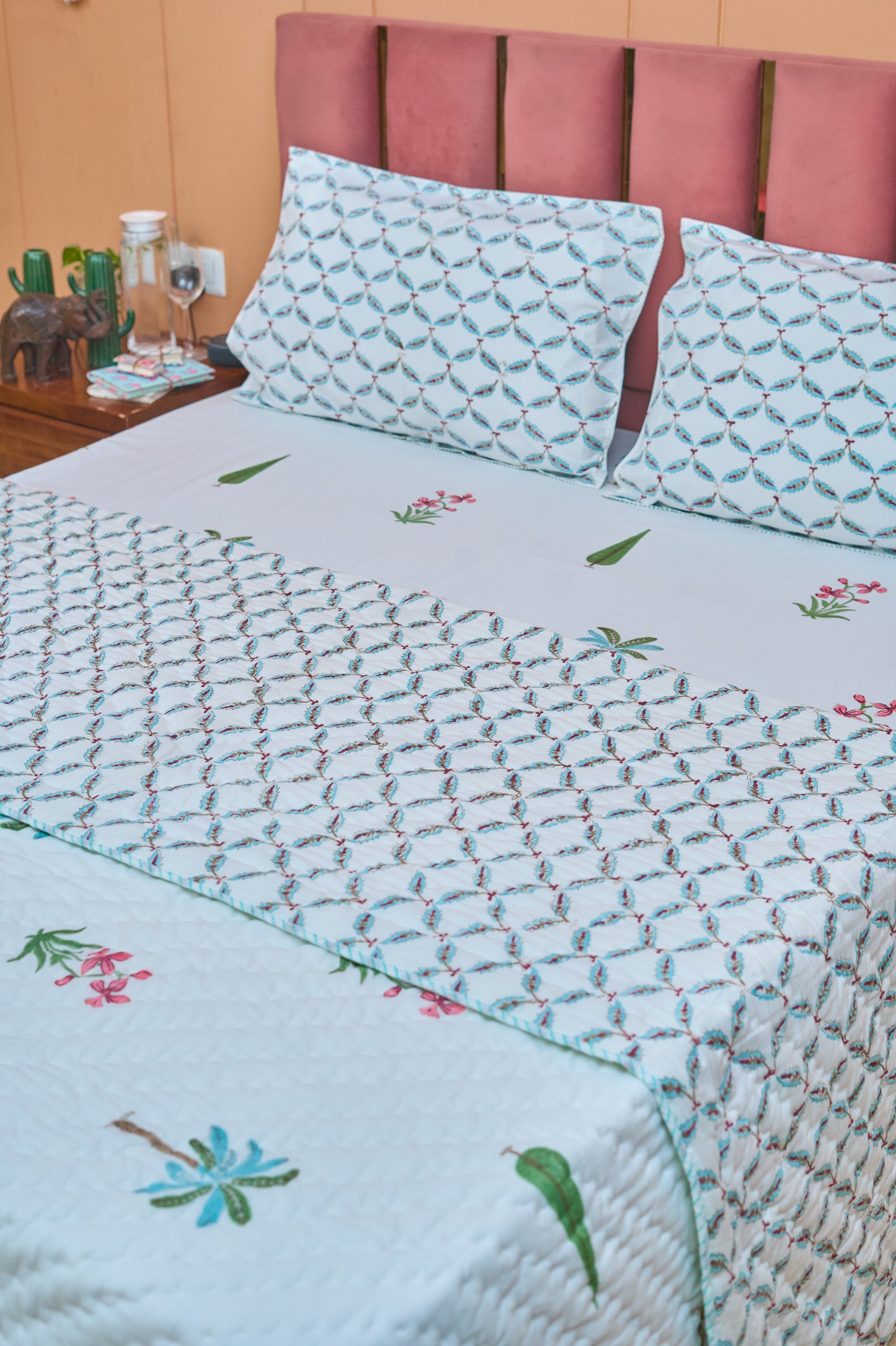 Baagh-e-neel Bedsheet