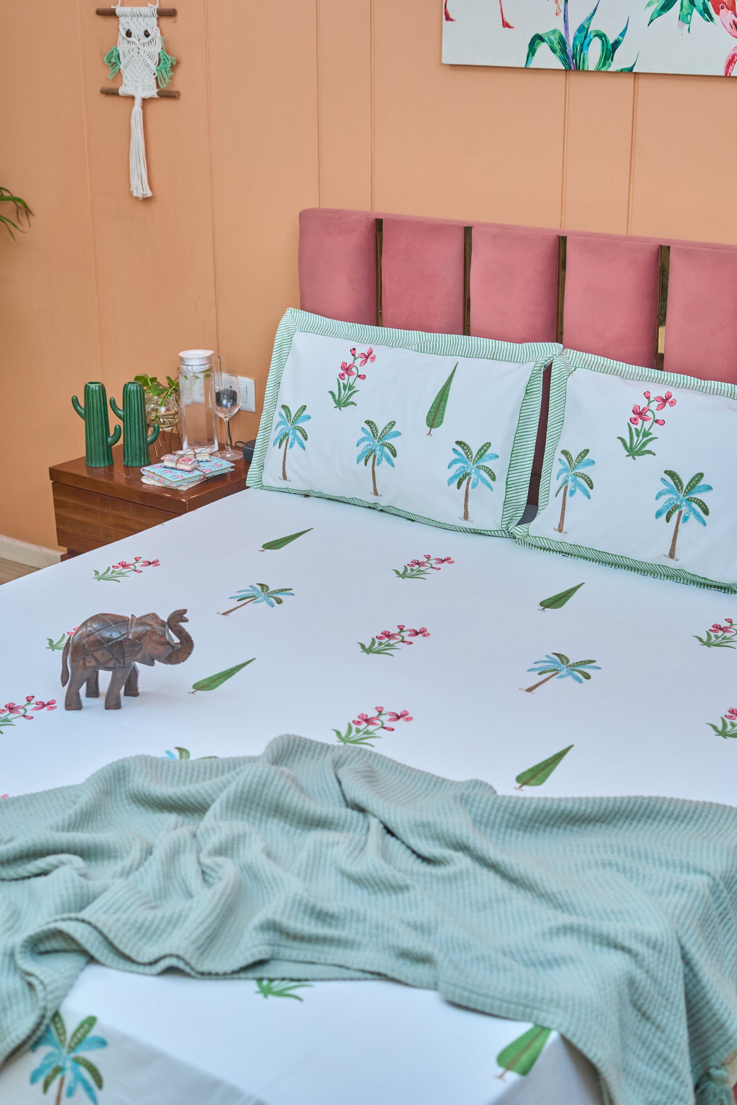 Baagh-e-neel Bedsheet